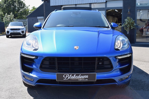 Used Porsche Macan 2018 for sale - 76227370: Photo 2