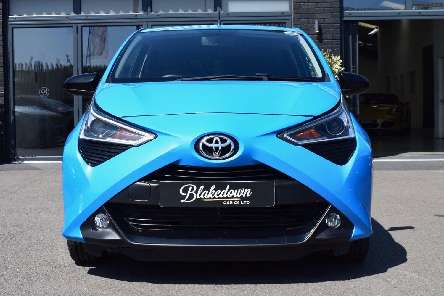 Used Toyota AYGO 2019 for sale - 76371721: Photo 2