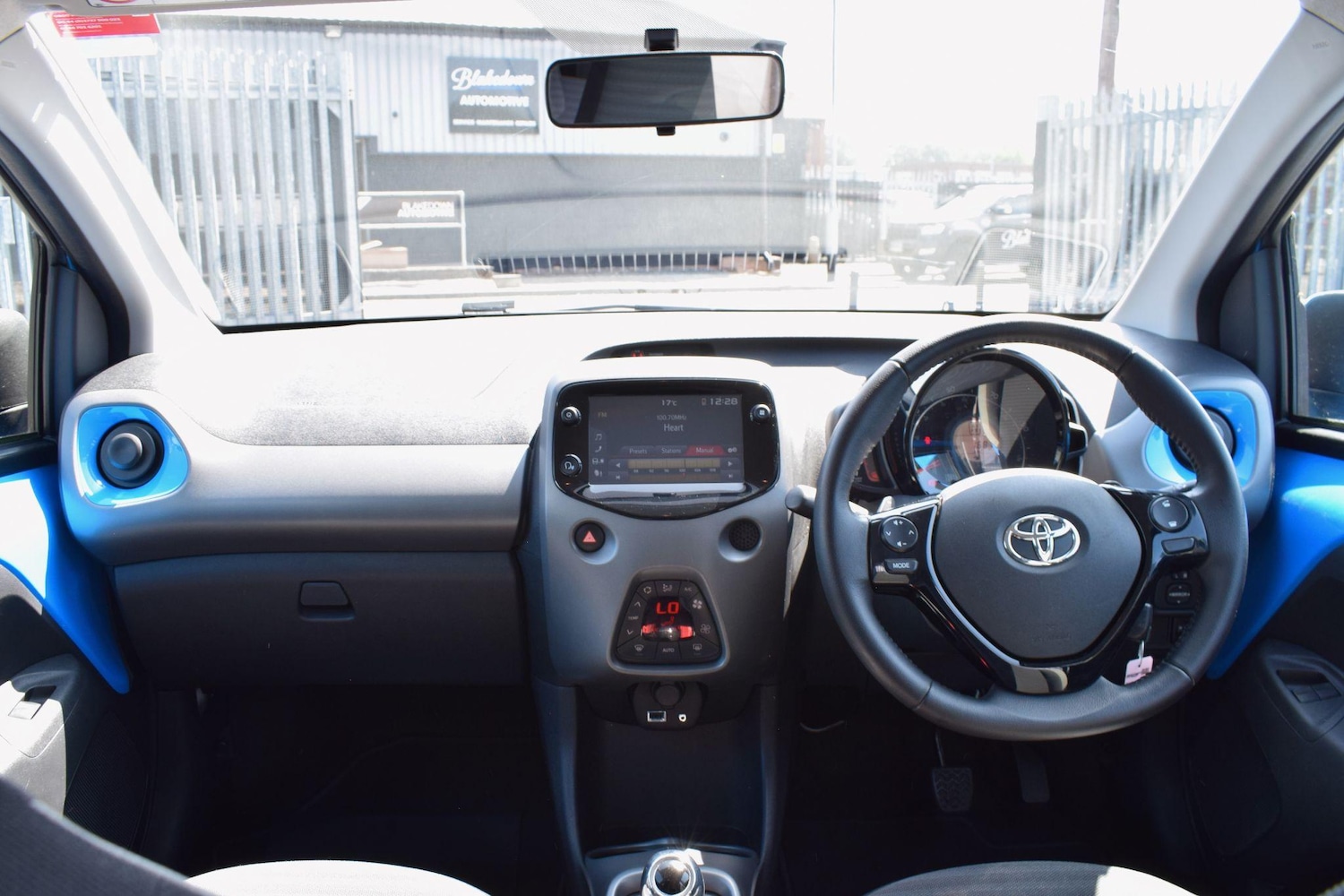 Used Toyota AYGO 2019 for sale - 76371721: Photo 8
