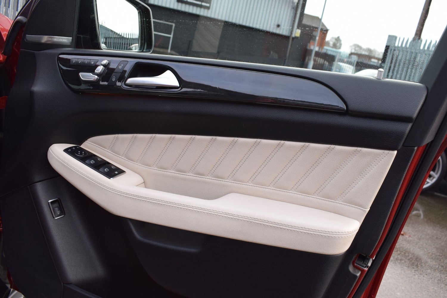 Used Mercedes-Benz GLE 2016 for sale - 77175509: Photo 17