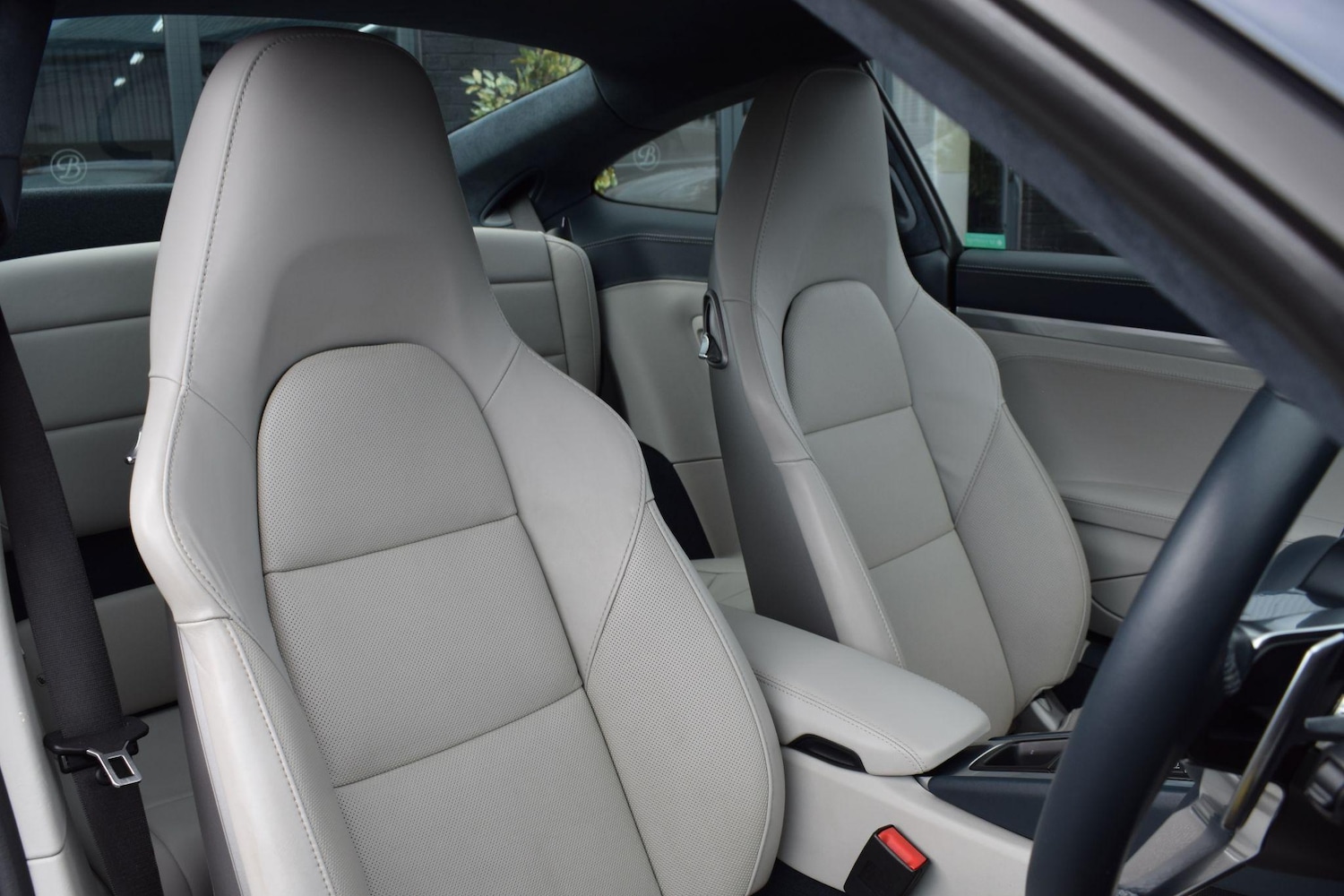 Used Porsche 911 2017 for sale - 77097632: Photo 11