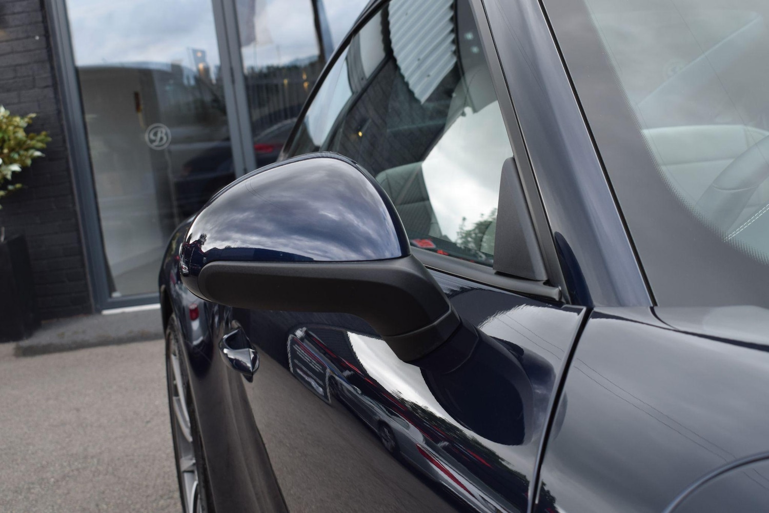 Used Porsche 911 2017 for sale - 77097632: Photo 37