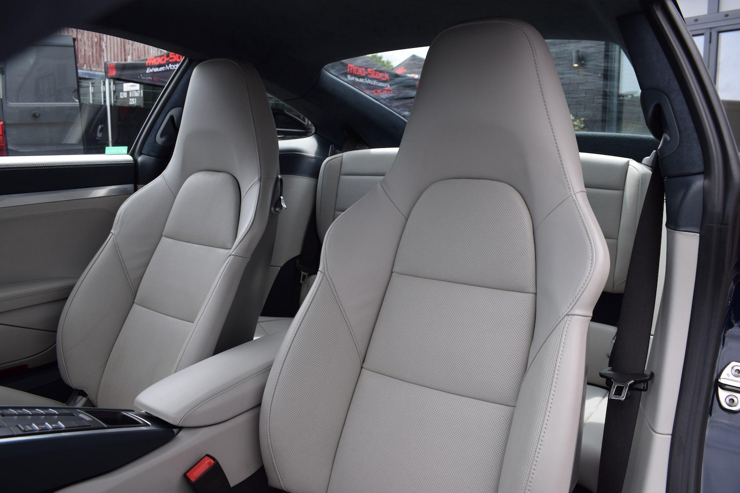 Used Porsche 911 2017 for sale - 77097632: Photo 7