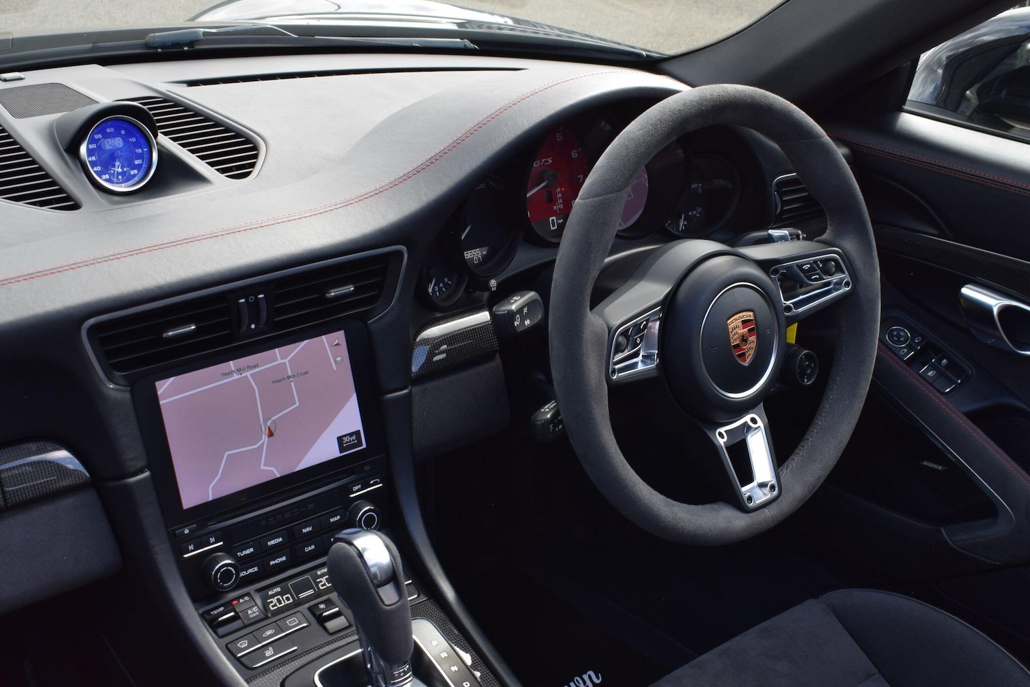 Used Porsche 911 2018 for sale - 76537872: Photo 11