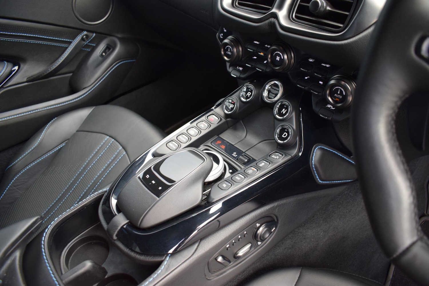 Used Aston Martin Vantage 2020 for sale - 77882518: Photo 10