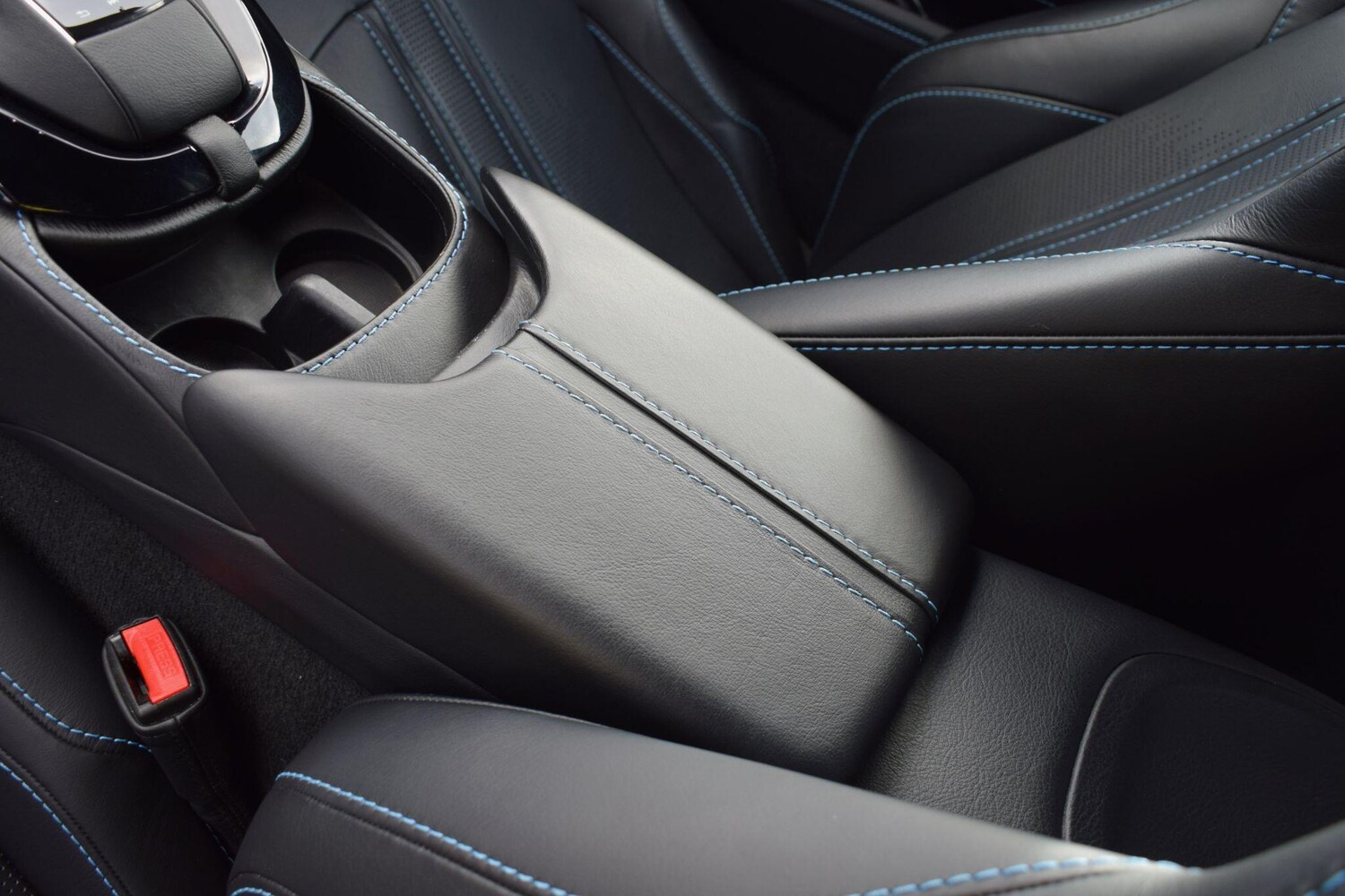 Used Aston Martin Vantage 2020 for sale - 77882518: Photo 21