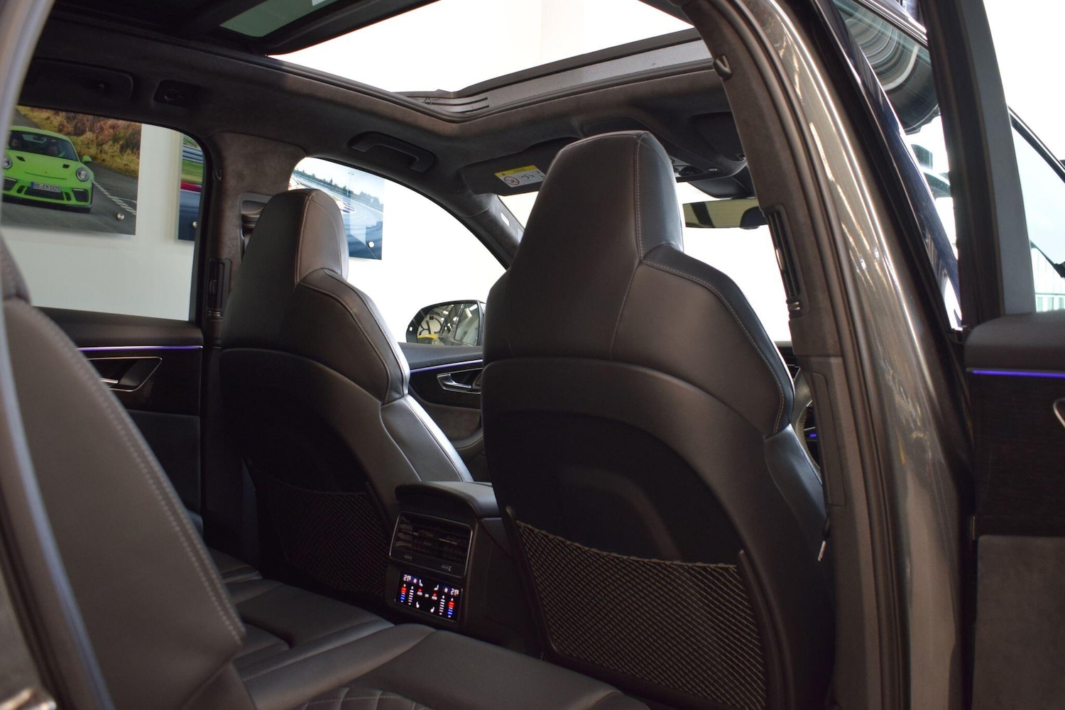 Used Audi SQ7 2021 for sale - 76422873: Photo 32