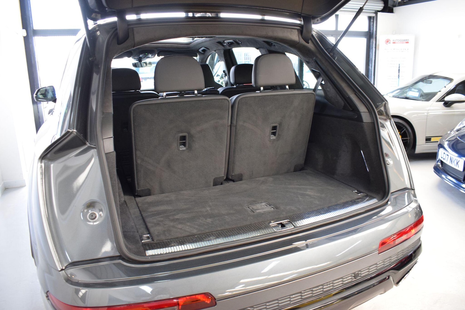 Used Audi SQ7 2021 for sale - 76422873: Photo 34