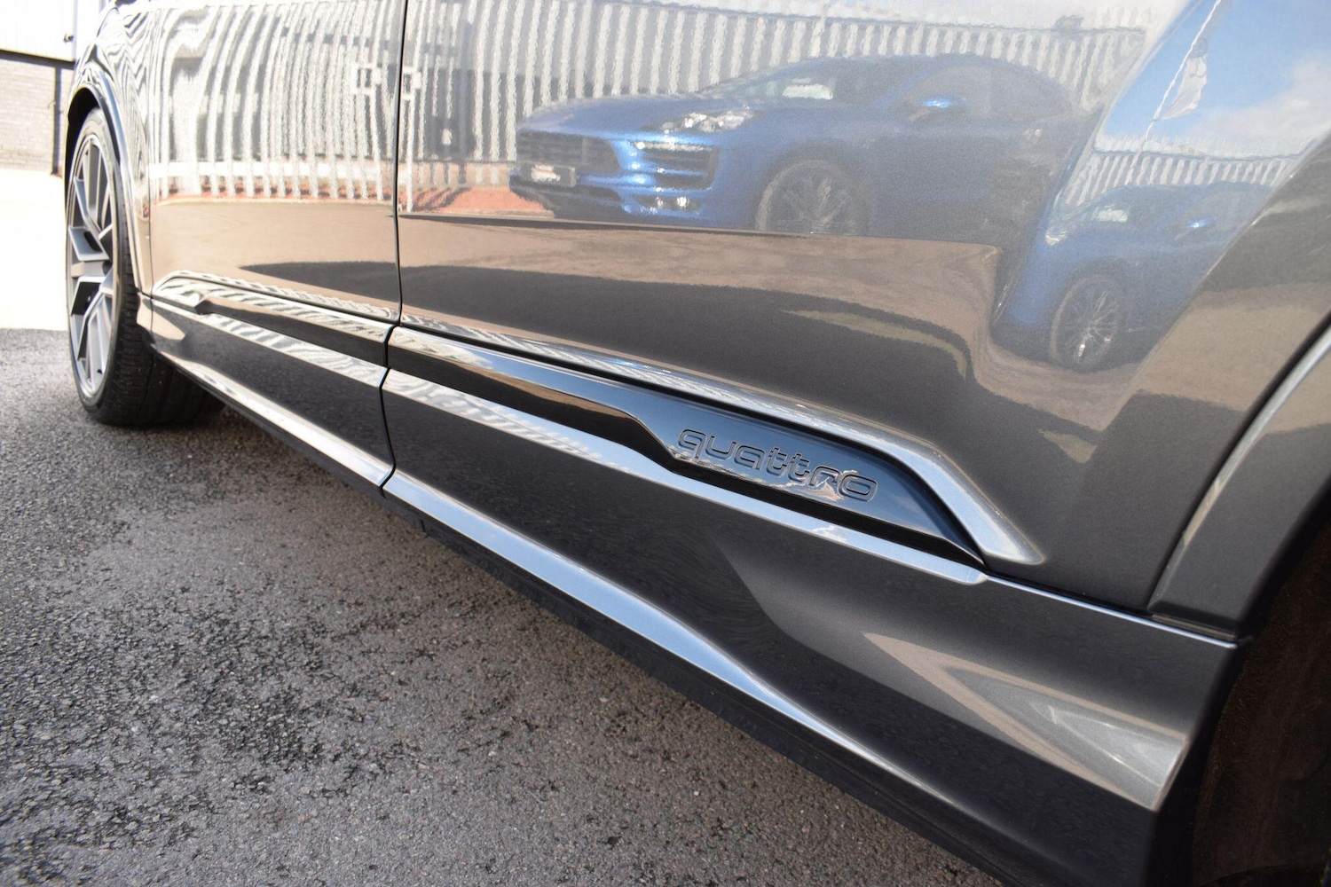 Used Audi SQ7 2021 for sale - 76422873: Photo 54