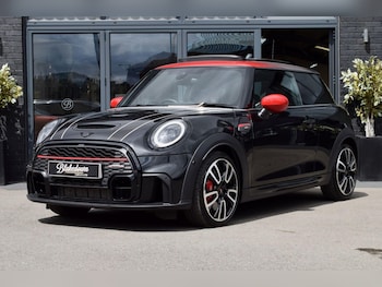 Used MINI Hatch 2023 for sale - 79107237: Photo