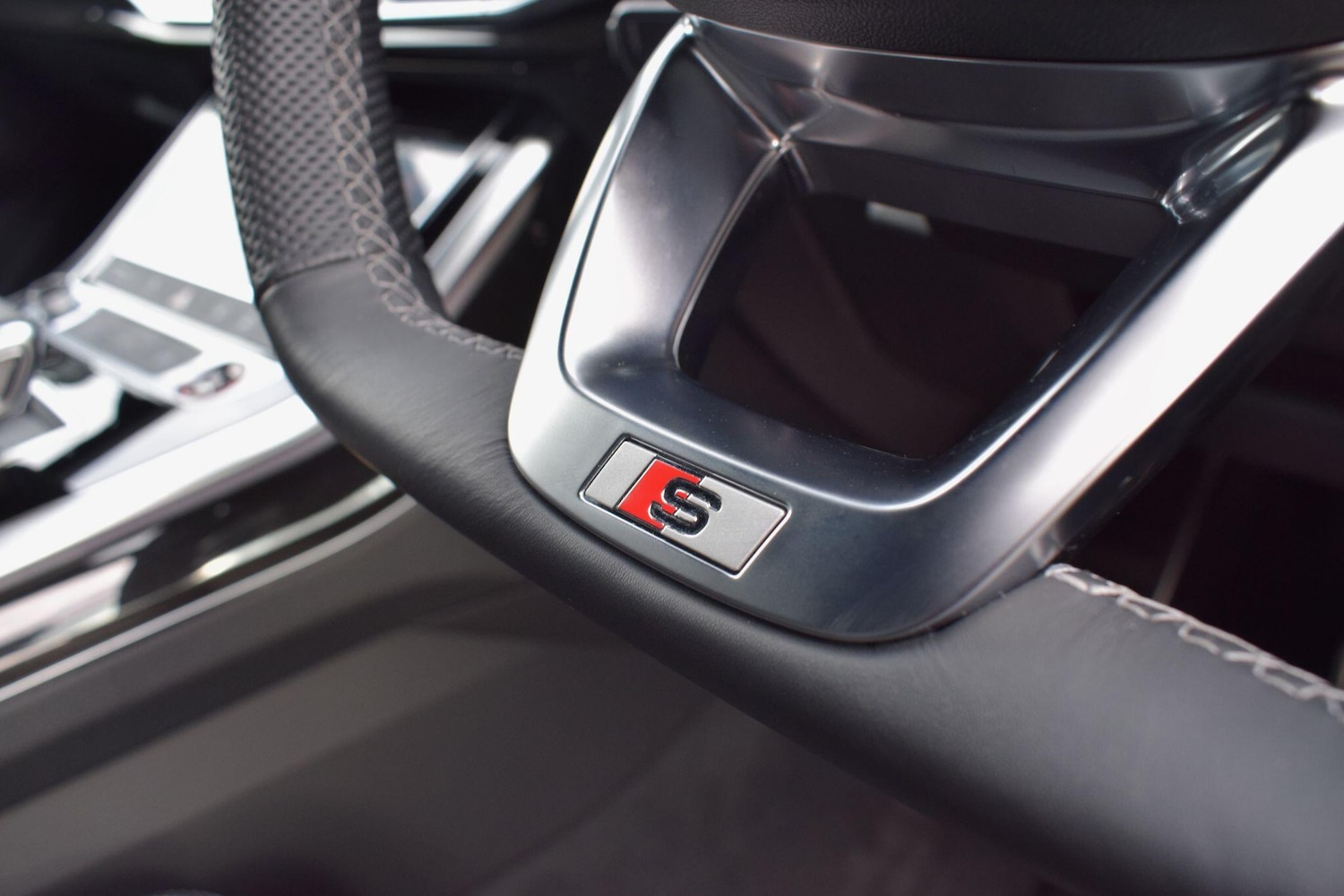 Used Audi SQ7 2025 for sale - 76425680: Photo 13