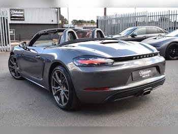 Used Porsche Boxster 2016 for sale - 77060173: Photo