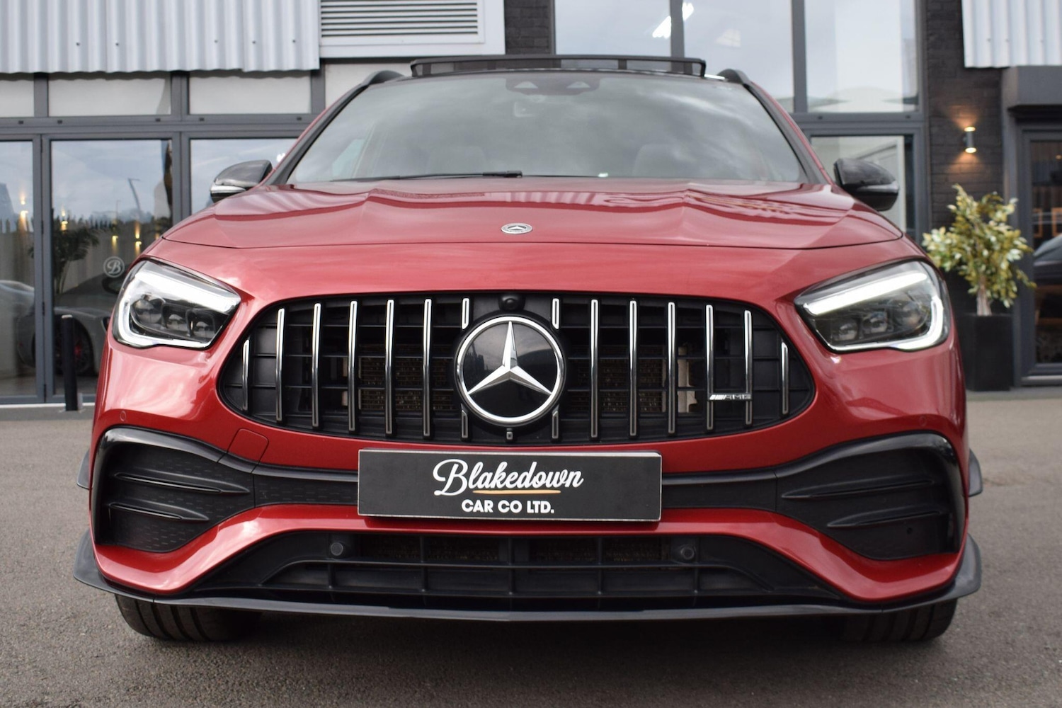 Used Mercedes-Benz GLA 2021 for sale - 76349297: Photo 2