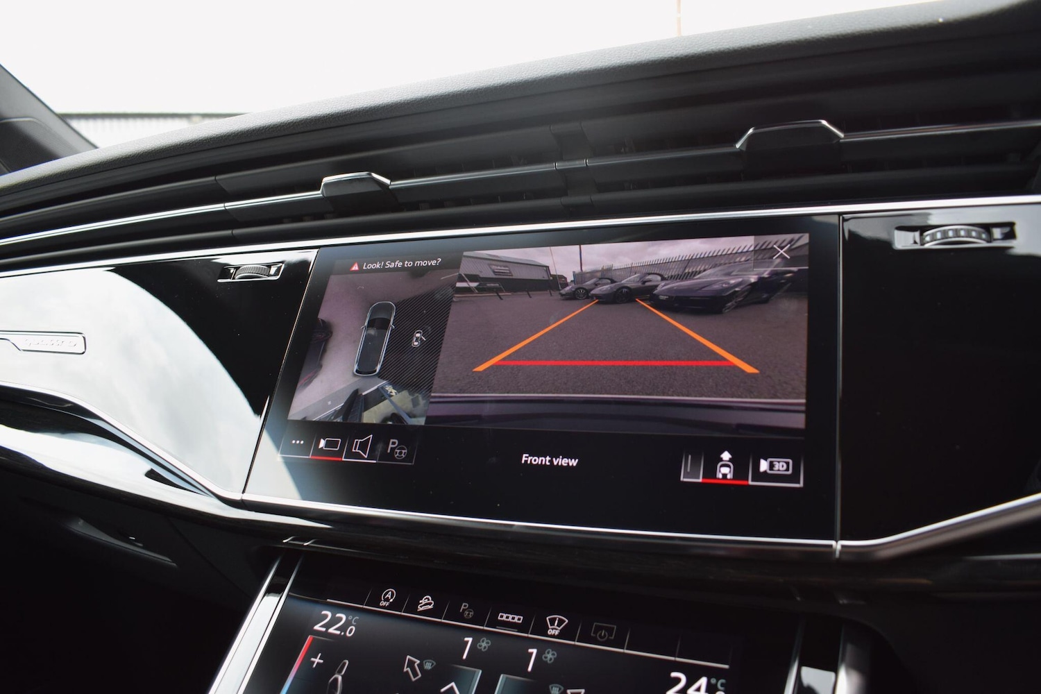 Used Audi SQ7 2025 for sale - 76866353: Photo 17