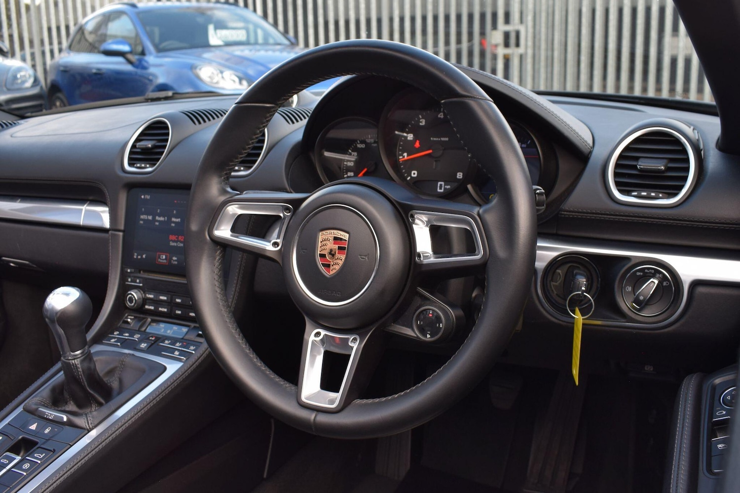 Used Porsche 718 Boxster 2016 for sale - 76388652: Photo 18