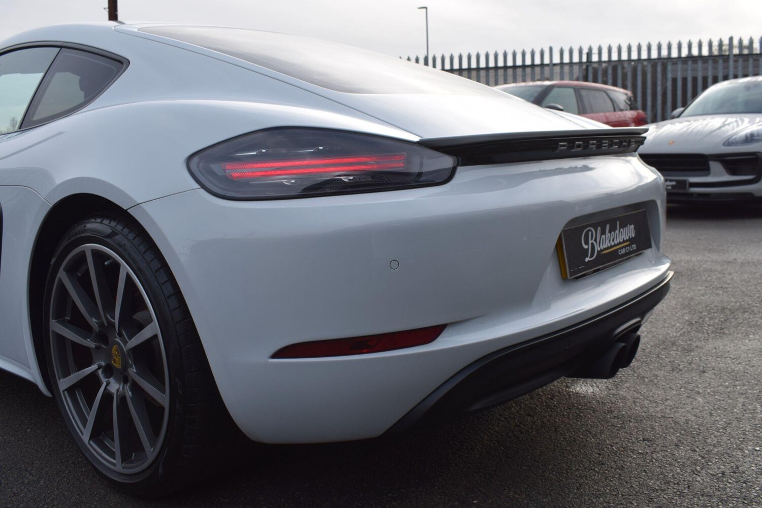 Used Porsche Cayman 2017 for sale - 77978373: Photo 27