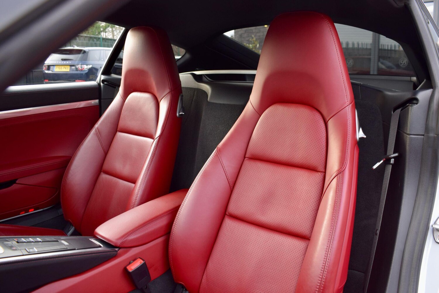 Used Porsche Cayman 2017 for sale - 77978373: Photo 8