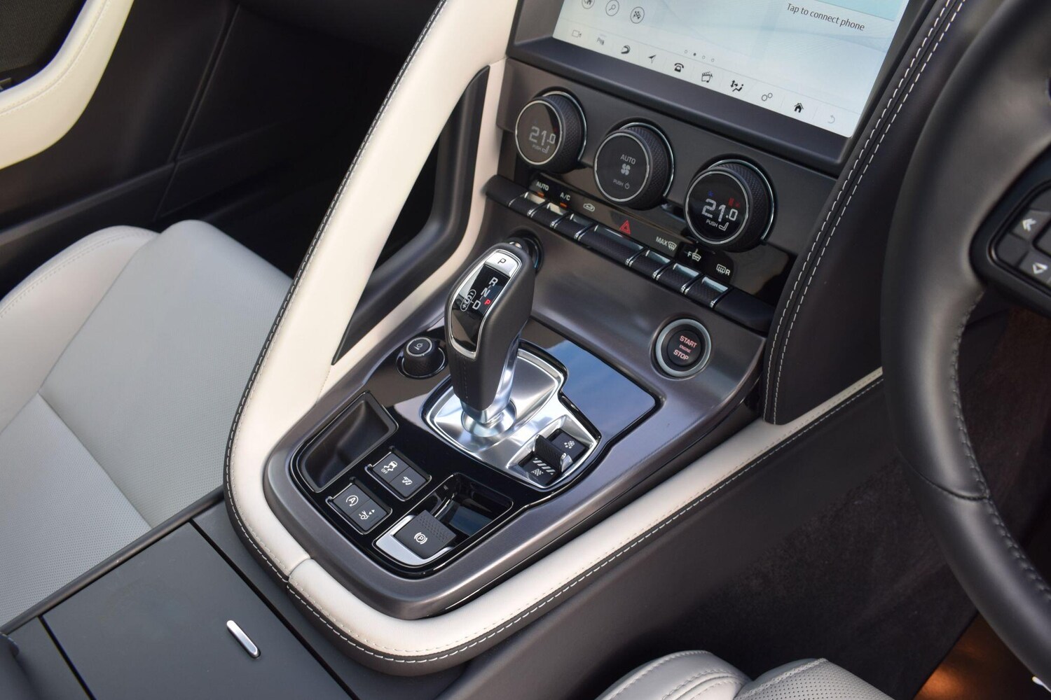 Used Jaguar F-Type 2024 for sale - 76886605: Photo 27