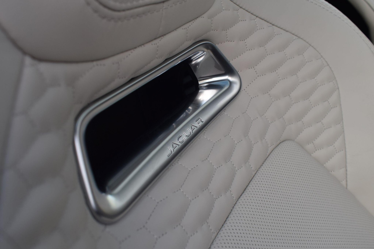 Used Jaguar F-Type 2024 for sale - 76886605: Photo 28