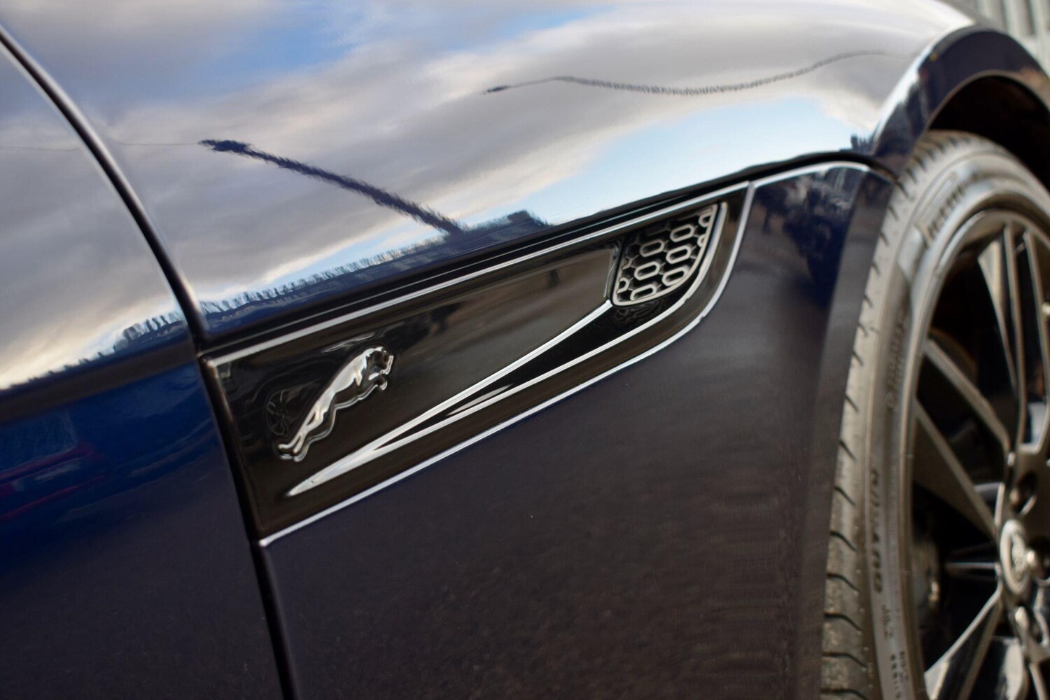 Used Jaguar F-Type 2024 for sale - 76886605: Photo 46