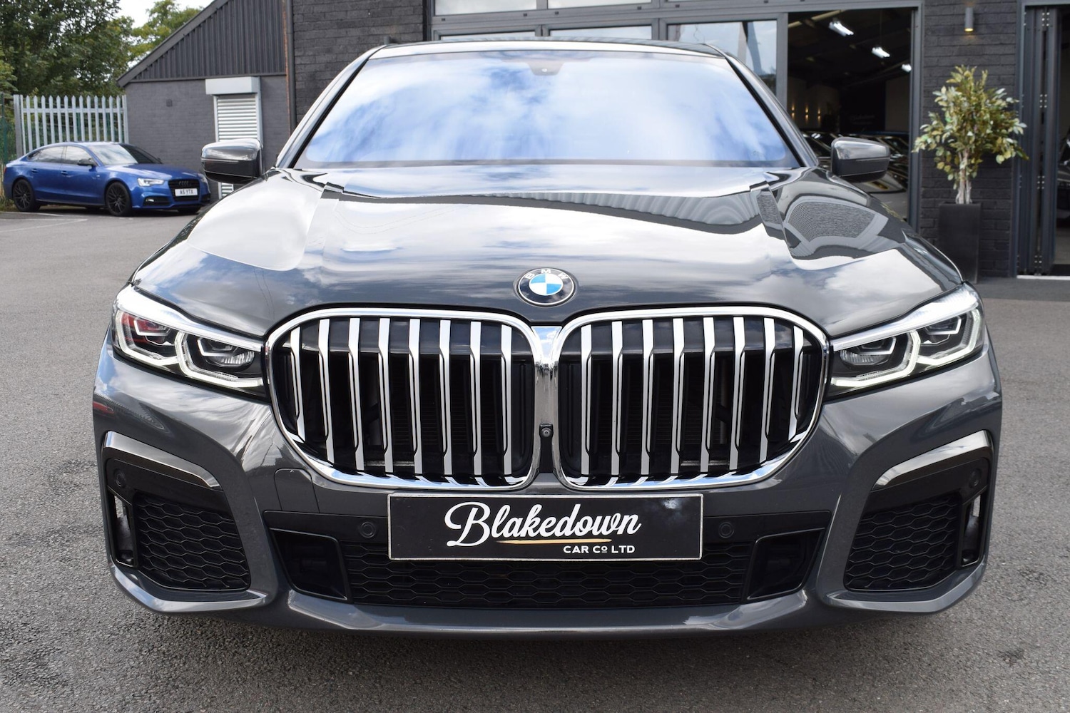 Used BMW 7 Series 2019 for sale - 76538714: Photo 2
