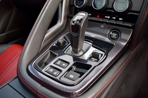 Used Jaguar F-Type 2015 for sale - 76317941: Photo 10
