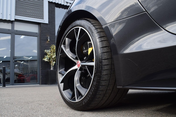 Used Jaguar F-Type 2015 for sale - 76317941: Photo 29