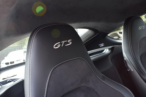 Used Porsche 718 Cayman 2020 for sale - 76226520: Photo 22