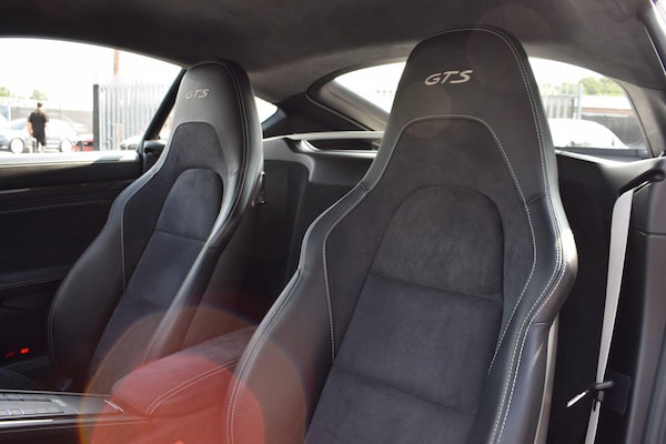Used Porsche 718 Cayman 2020 for sale - 76226520: Photo 9