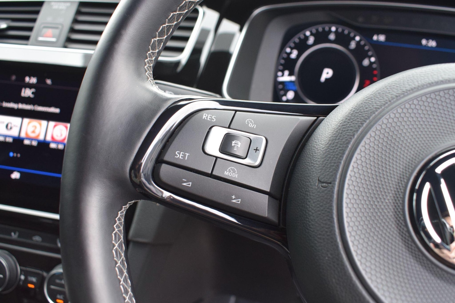 Used Volkswagen Golf 2018 for sale - 78127533: Photo 15