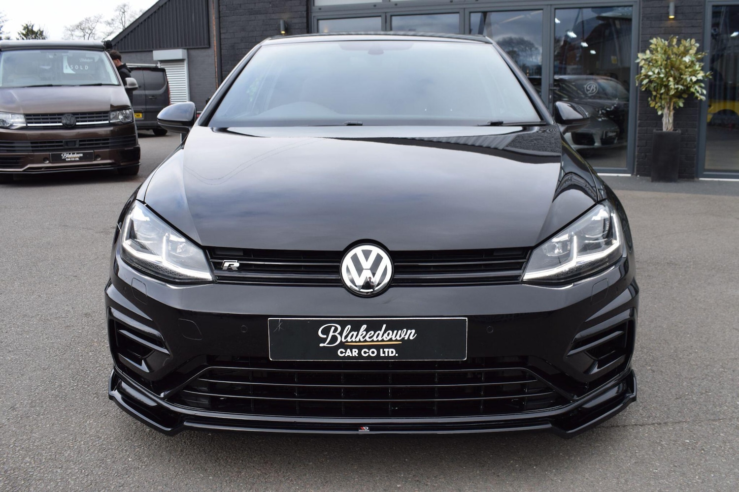 Used Volkswagen Golf 2018 for sale - 78127533: Photo 2