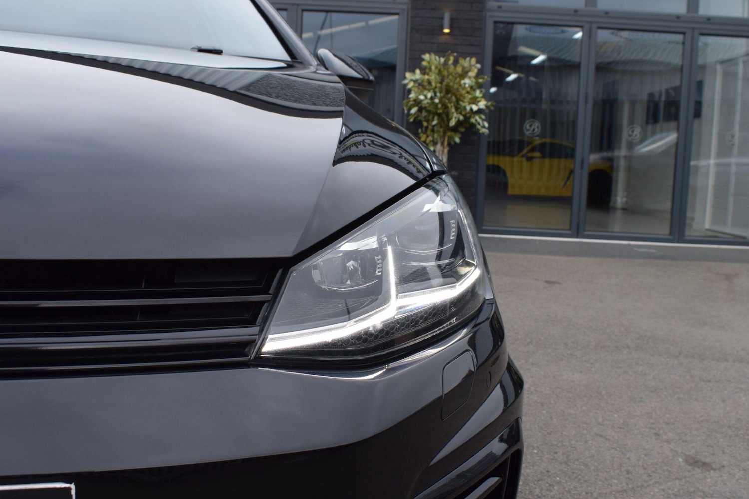 Used Volkswagen Golf 2018 for sale - 78127533: Photo 36