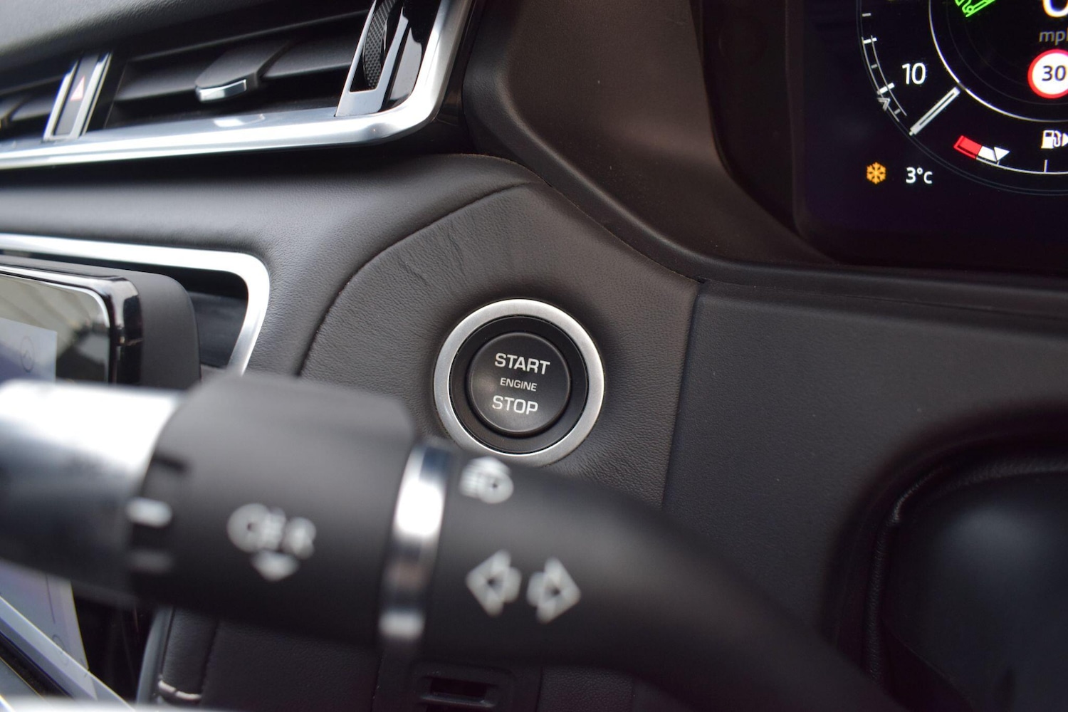 Used Land Rover Range Rover Velar 2022 for sale - 77977681: Photo 14