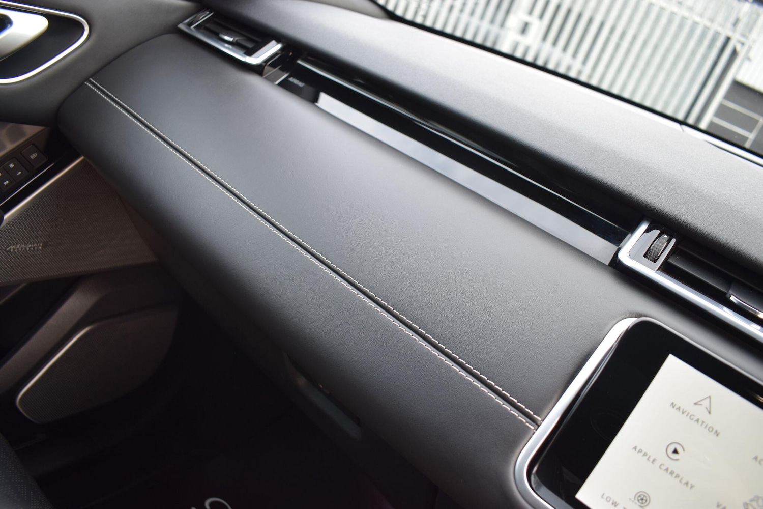 Used Land Rover Range Rover Velar 2022 for sale - 77977681: Photo 25