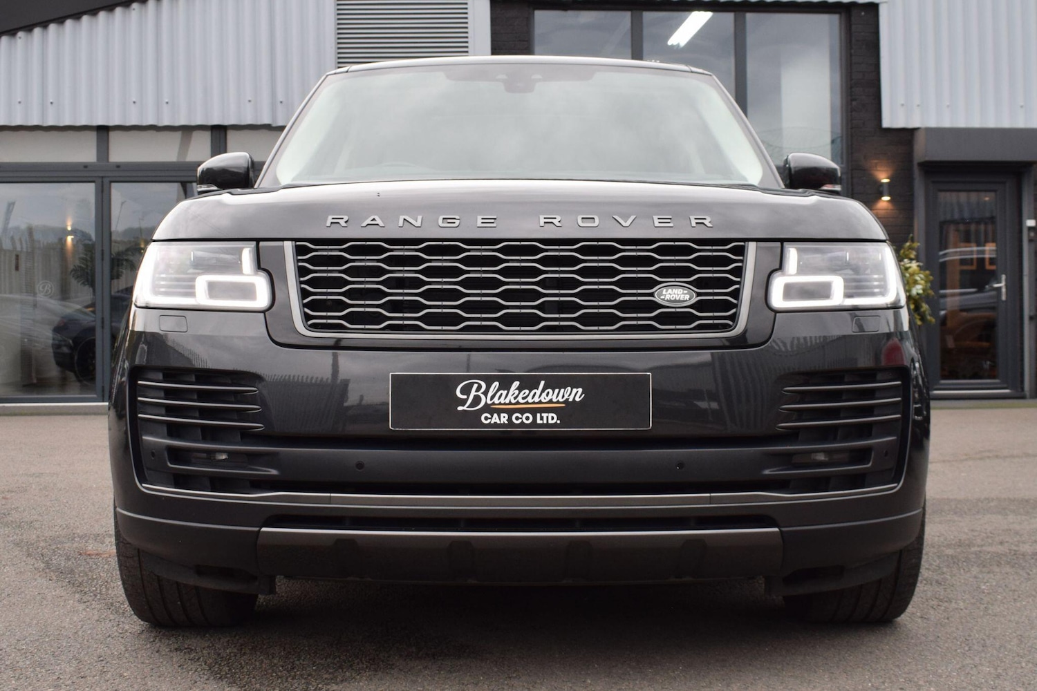 Used Land Rover Range Rover 2019 for sale - 77039894: Photo 2