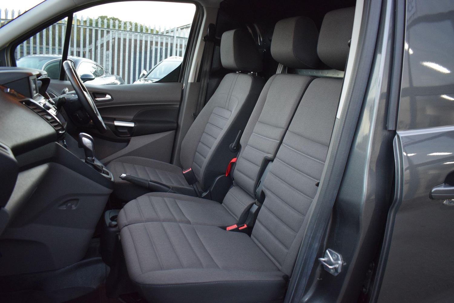 Used Ford Transit Connect 2022 for sale - 76613428: Photo 10