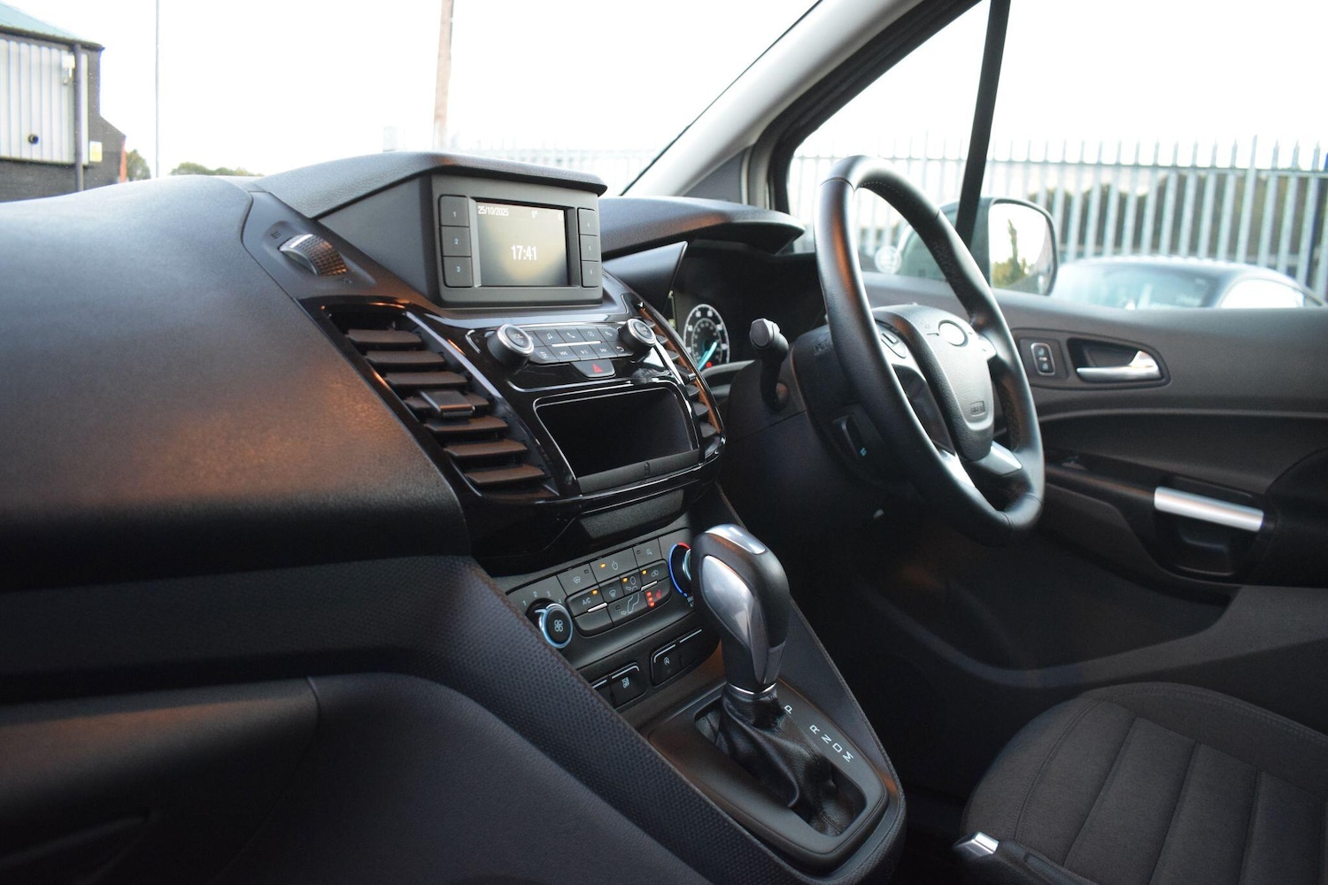 Used Ford Transit Connect 2022 for sale - 76613428: Photo 11