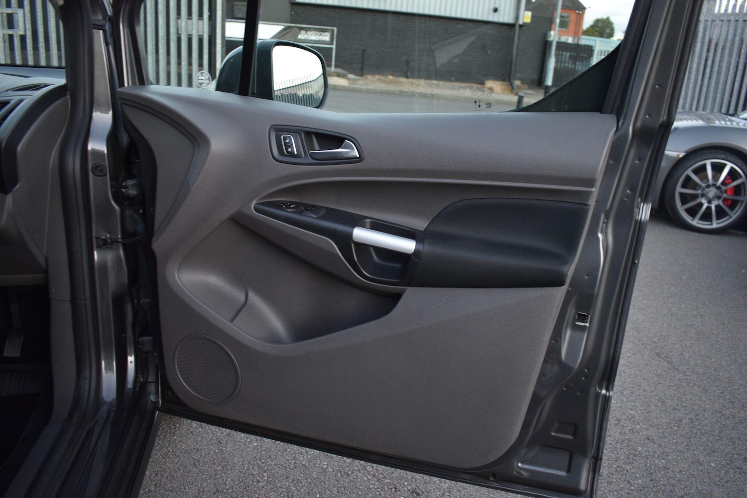 Used Ford Transit Connect 2022 for sale - 76613428: Photo 18