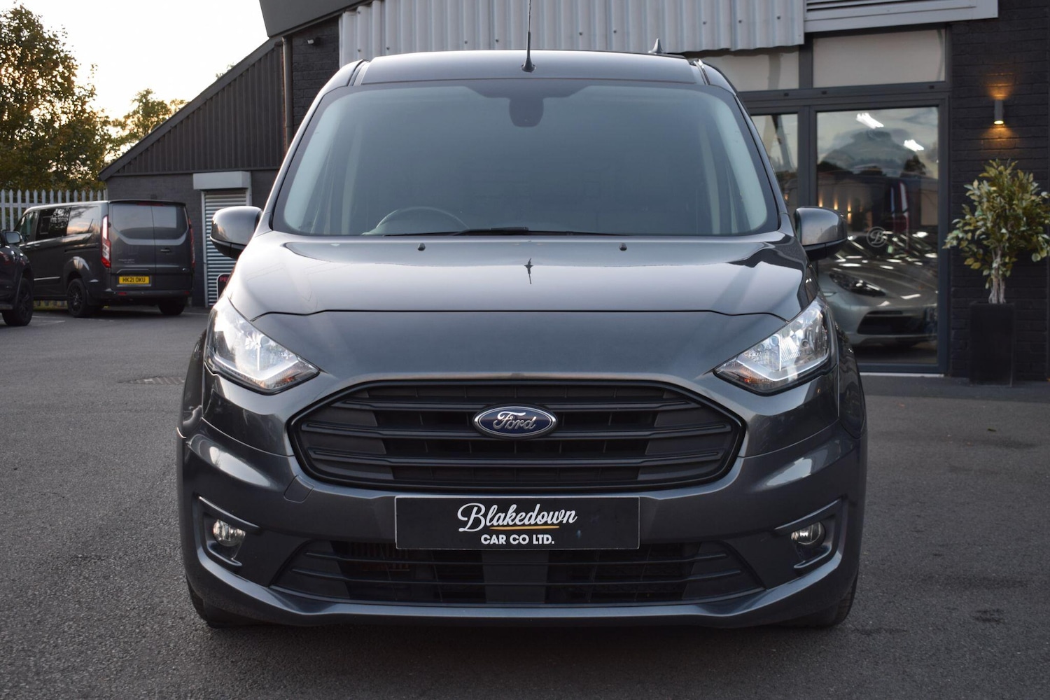 Used Ford Transit Connect 2022 for sale - 76613428: Photo 2