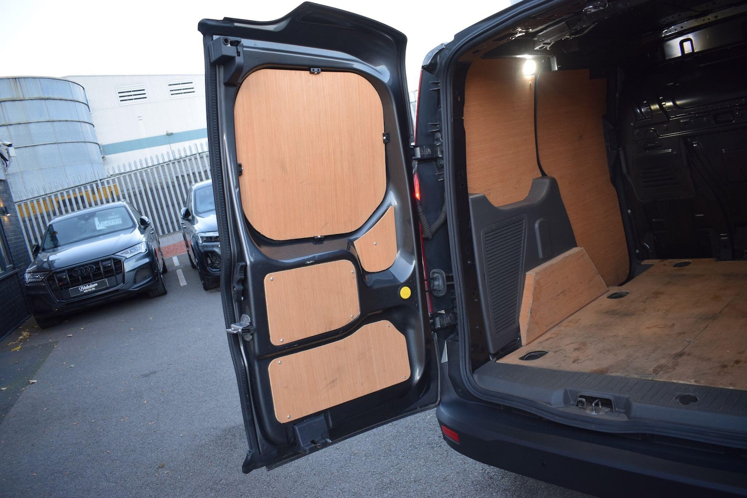 Used Ford Transit Connect 2022 for sale - 76613428: Photo 21