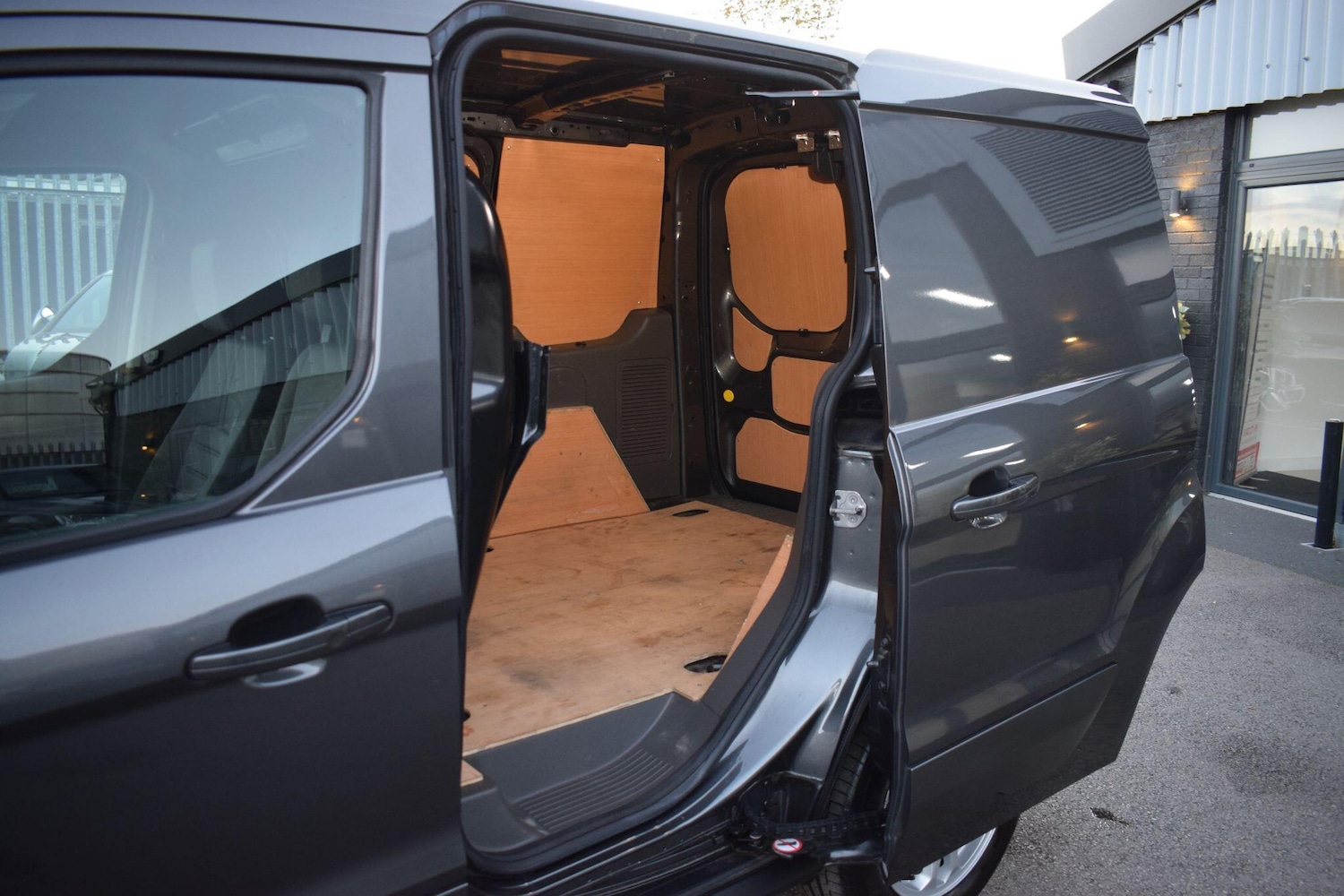 Used Ford Transit Connect 2022 for sale - 76613428: Photo 22