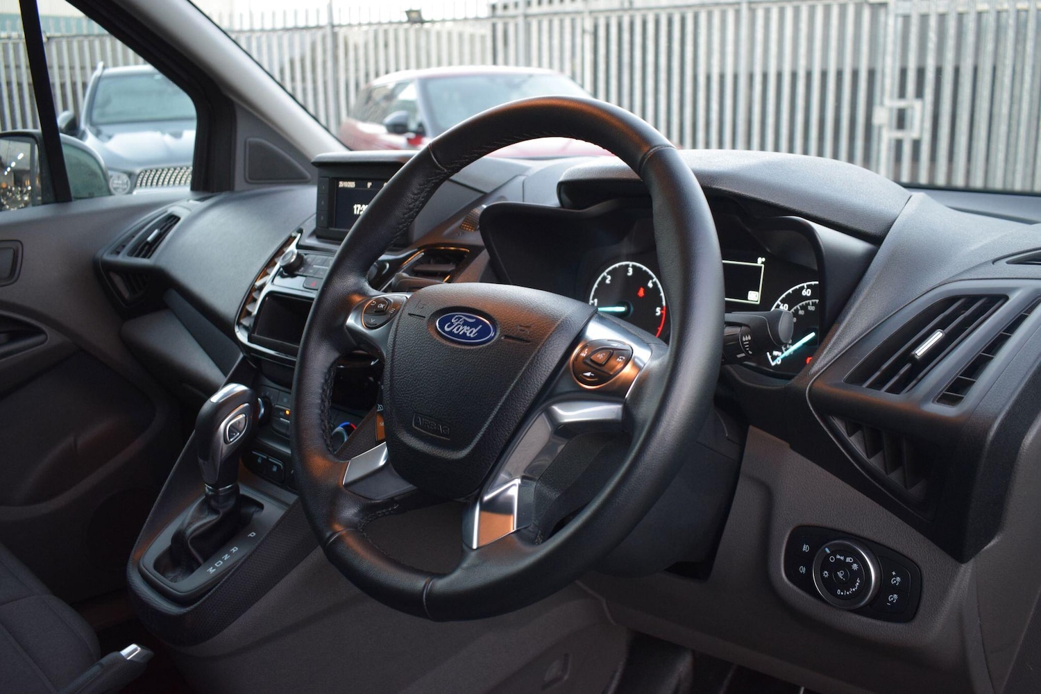 Used Ford Transit Connect 2022 for sale - 76613428: Photo 9