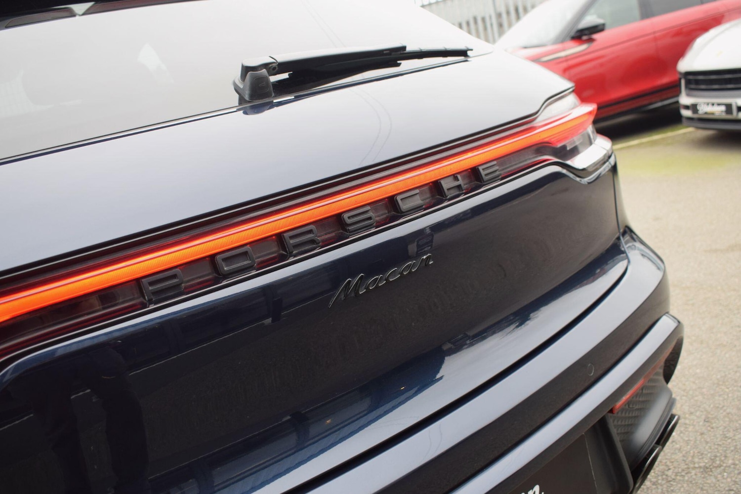 Used Porsche Macan 2021 for sale - 77892372: Photo 43