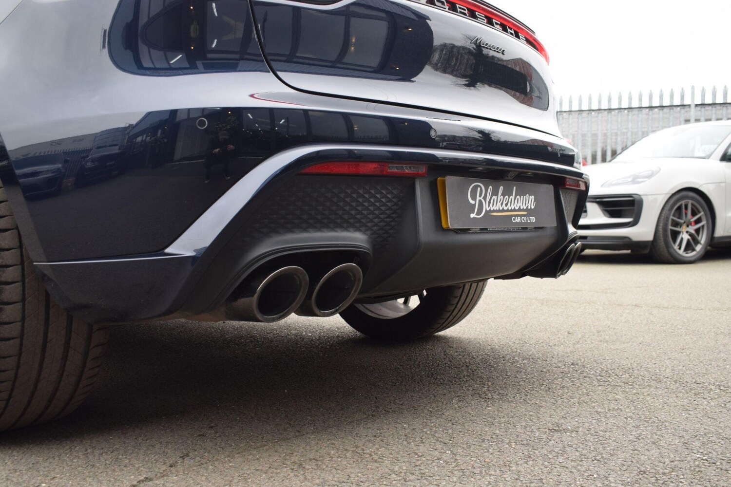 Used Porsche Macan 2021 for sale - 77892372: Photo 48