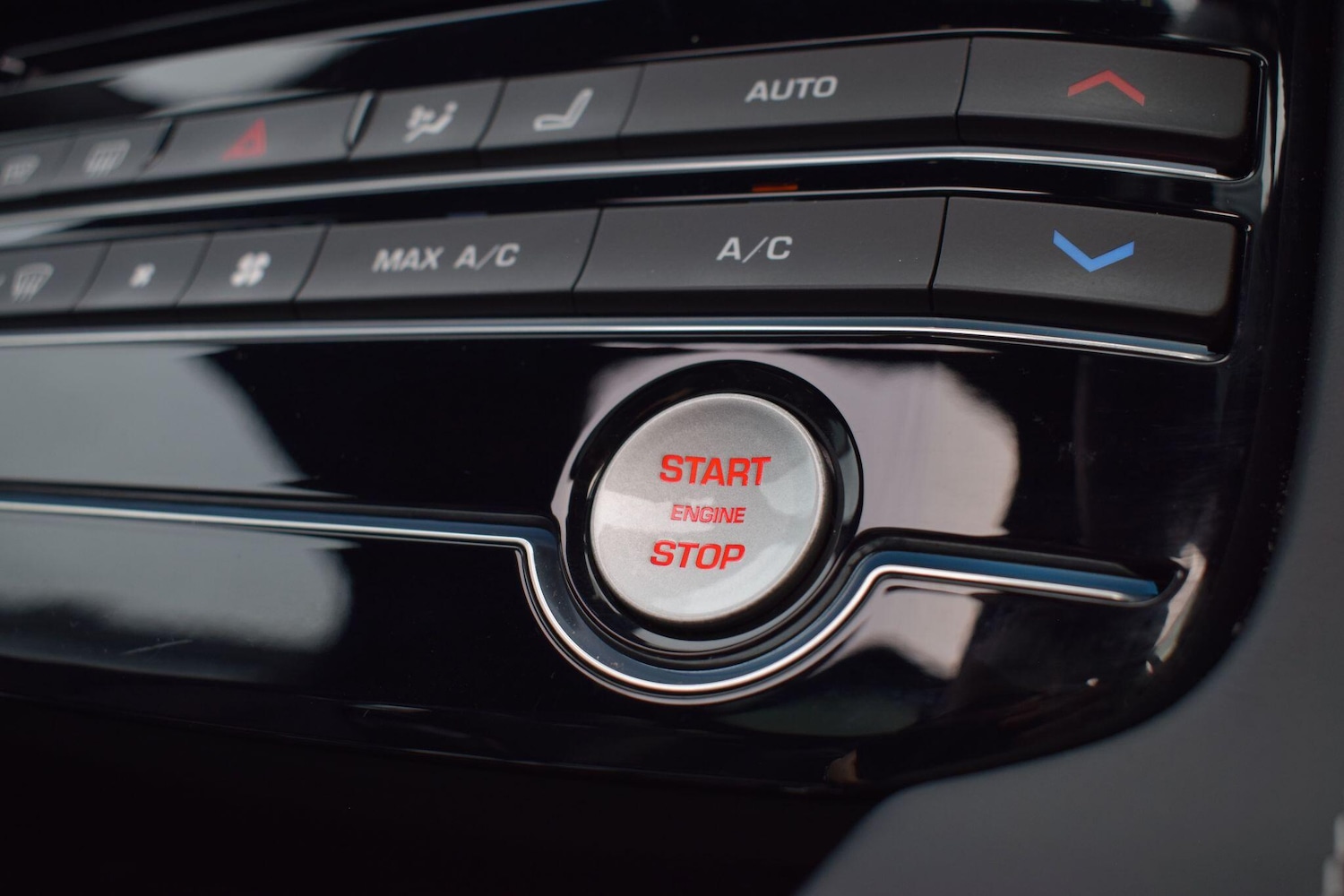 Used Jaguar F-Pace 2020 for sale - 77412308: Photo 25