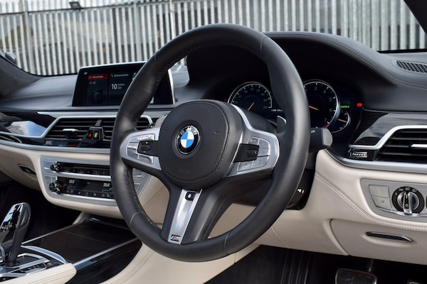 Used BMW 7 Series 2018 for sale - 76020650: Photo 11