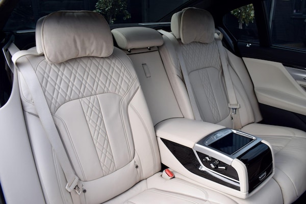 Used BMW 7 Series 2018 for sale - 76020650: Photo 44