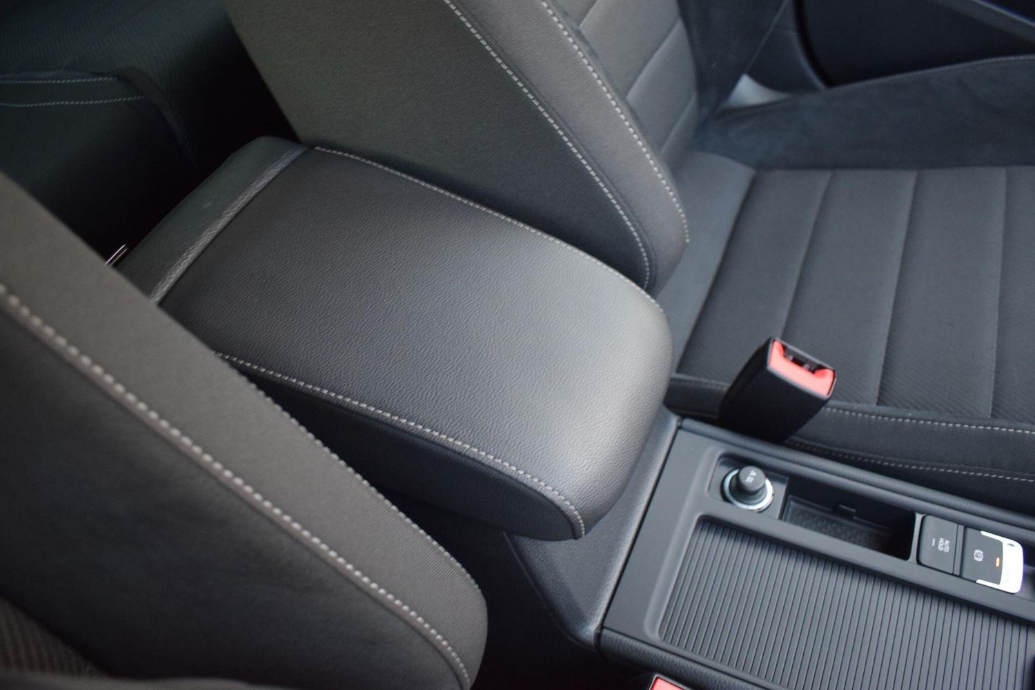 Used Volkswagen Golf 2019 for sale - 76473296: Photo 18