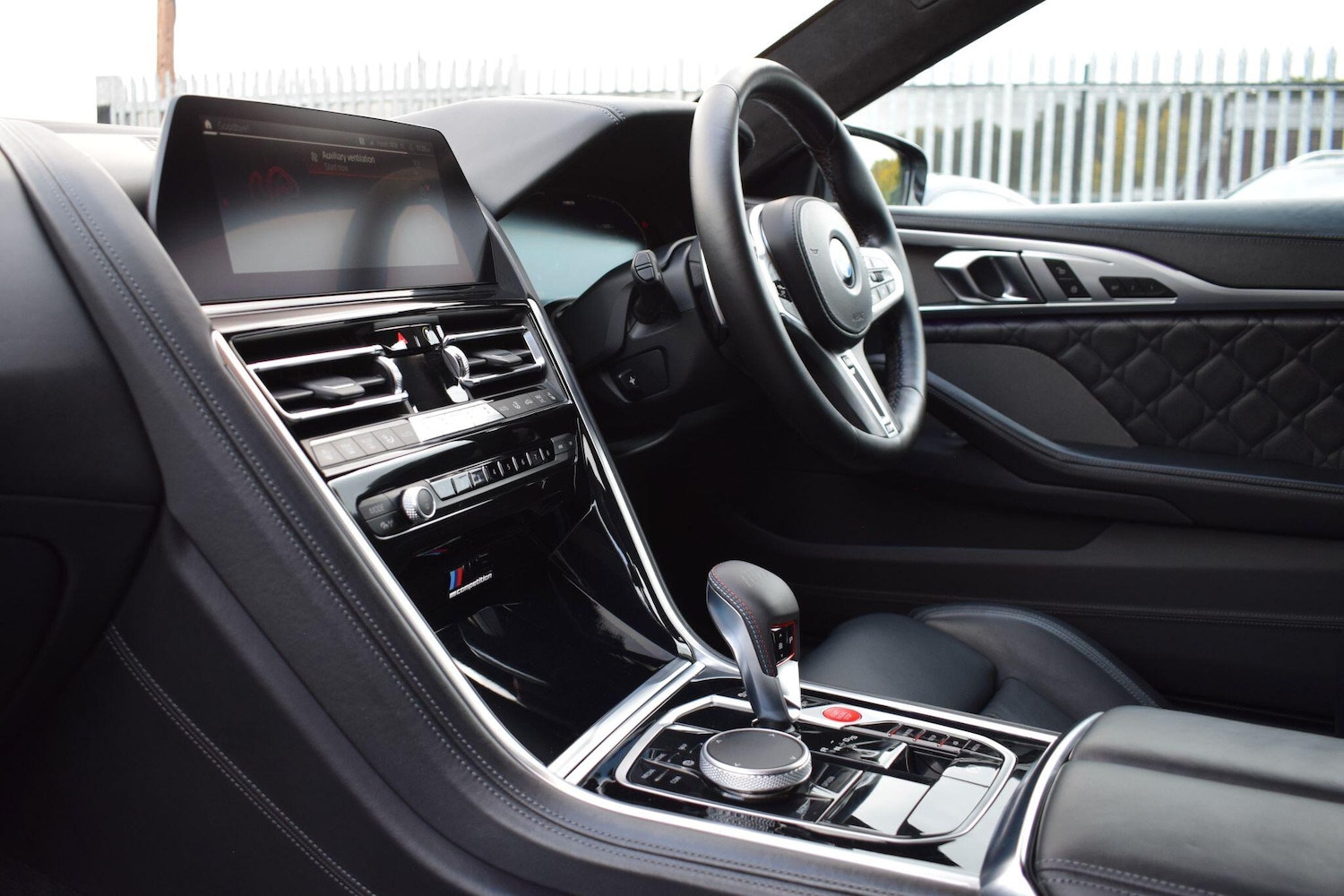 Used BMW M8 2021 for sale - 77882842: Photo 10