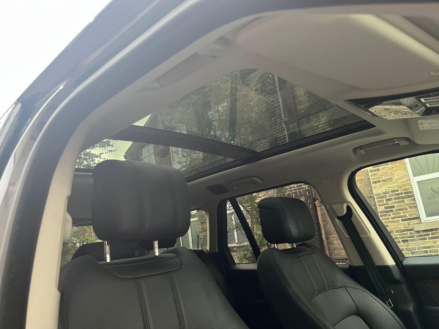 Used Land Rover Range Rover 2019 for sale - 76371189: Photo 10